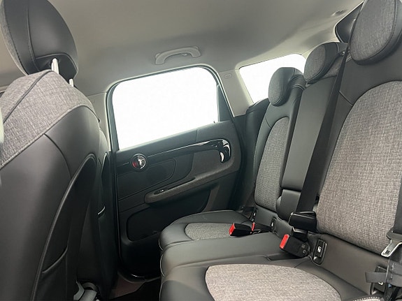 MINI Countryman Cooper SE 25 of 30