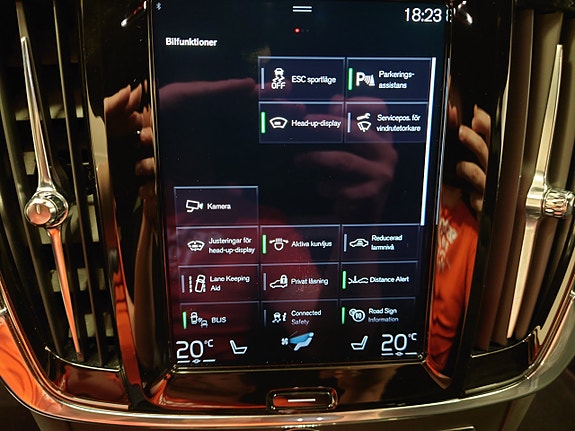 Volvo V90 16 of 22