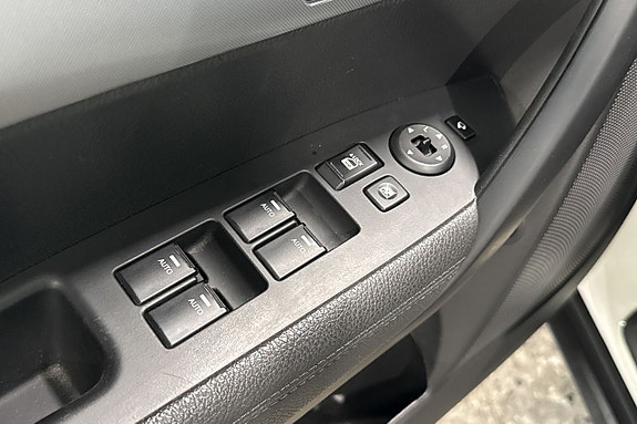 Kia Sorento 17 of 25