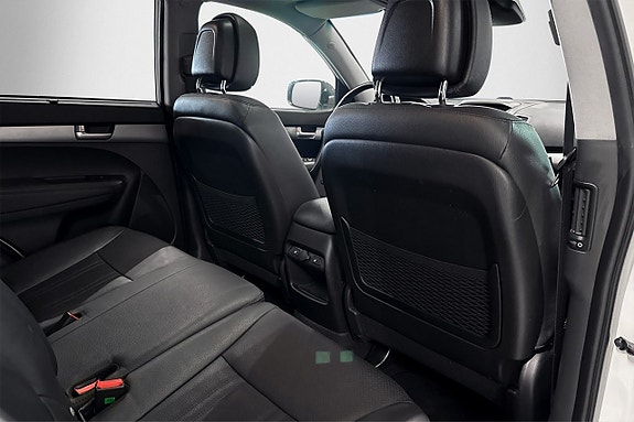 Kia Sorento 13 of 25
