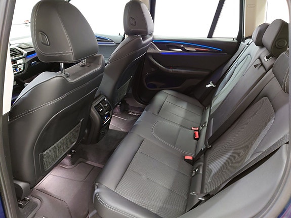 BMW X3 8 of 16