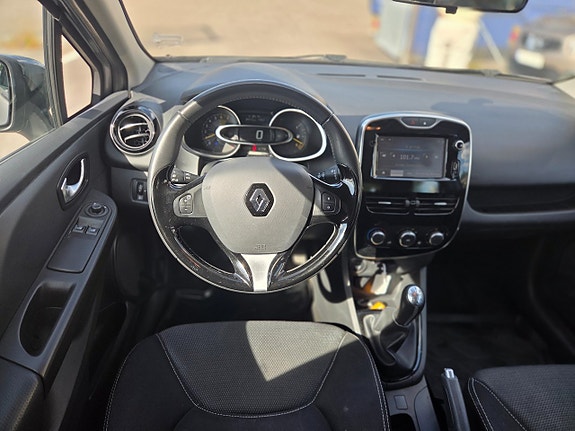 Renault Clio 6 of 6