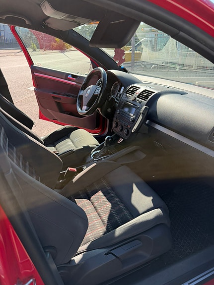 Volkswagen Golf V 4 of 14