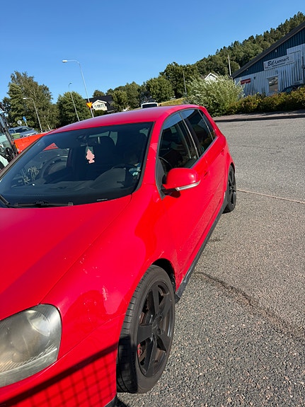 Volkswagen Golf V 11 of 14