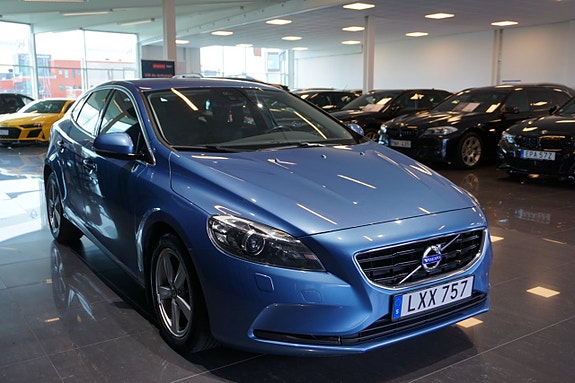 Volvo V40 5 of 14