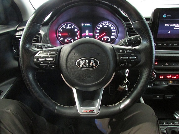 Kia Rio 13 of 20