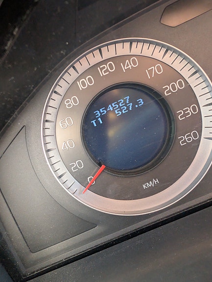 Volvo V70 5 of 5