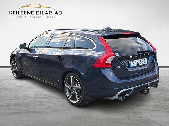 Volvo V60 9 of 27