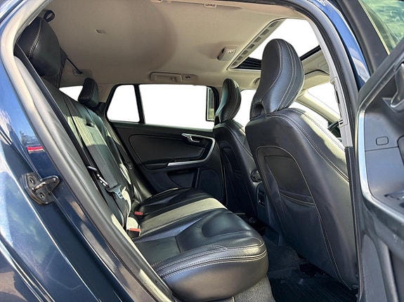 Volvo V60 15 of 27