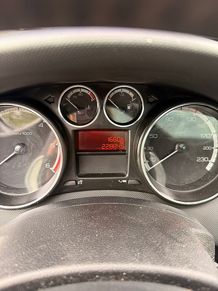 Peugeot 308 6 of 7