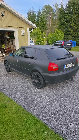 Audi A3 4 of 7