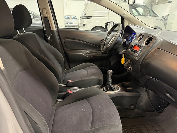 Nissan Note 7 of 9