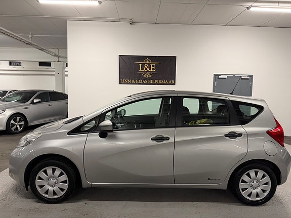 Nissan Note 2 of 9