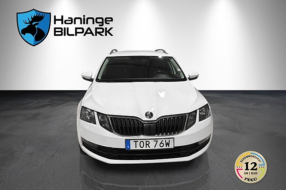 Skoda Octavia 3 of 16