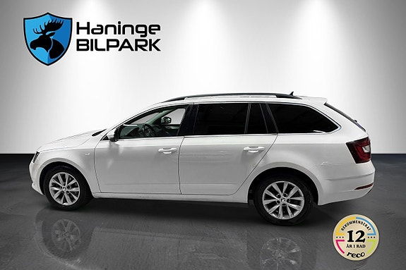 Skoda Octavia 9 of 16