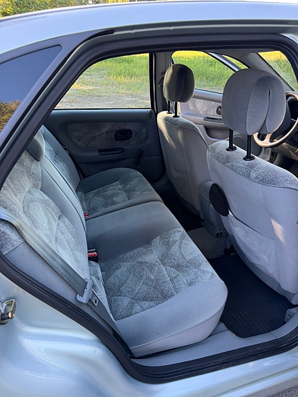 Renault Laguna 11 of 15