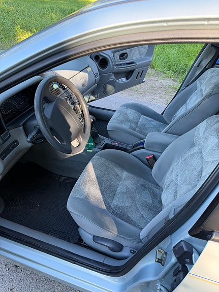 Renault Laguna 12 of 15