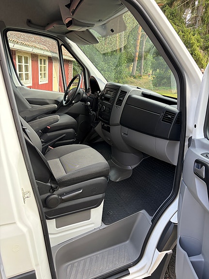 Volkswagen Crafter 35 8 of 12