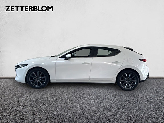 Mazda 3 2 of 13