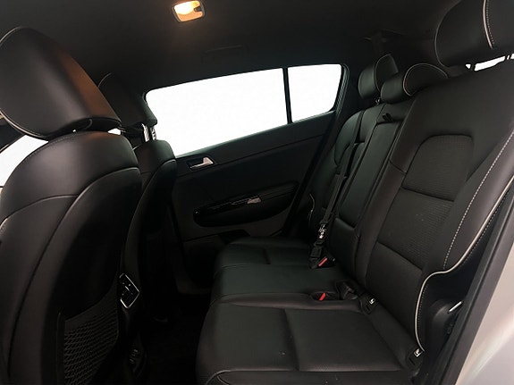 Kia Sportage 13 of 28
