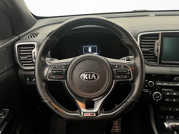 Kia Sportage 10 of 28
