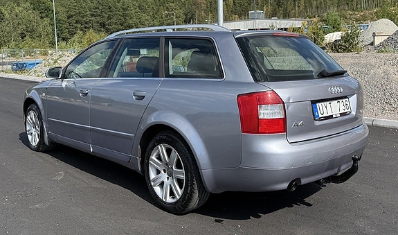 Audi A4 4 of 27