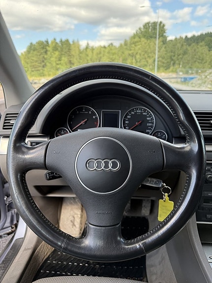 Audi A4 20 of 27