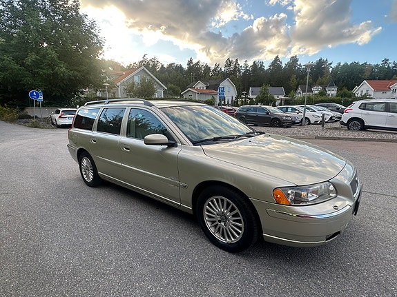 Volvo V70 10 of 10