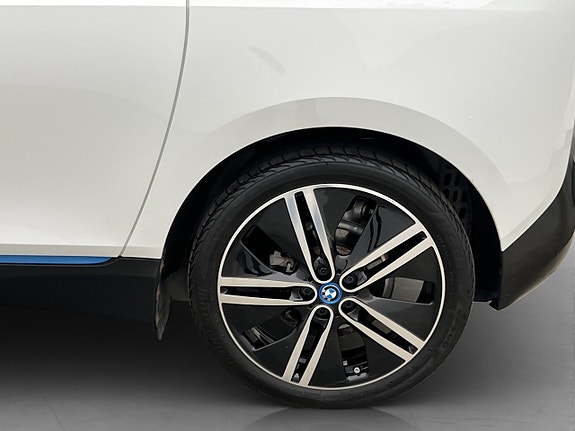 BMW i3 27 of 29