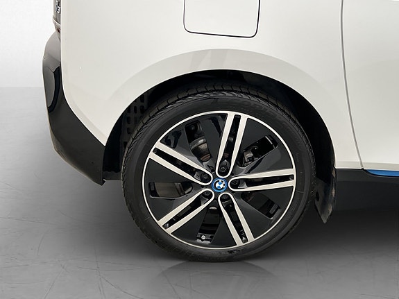 BMW i3 28 of 29