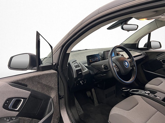 BMW i3 10 of 29