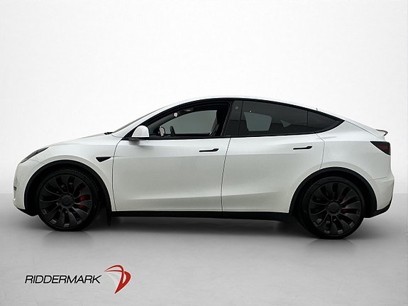 Tesla Model Y 5 of 30
