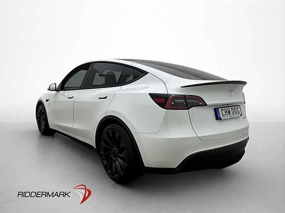 Tesla Model Y 6 of 30