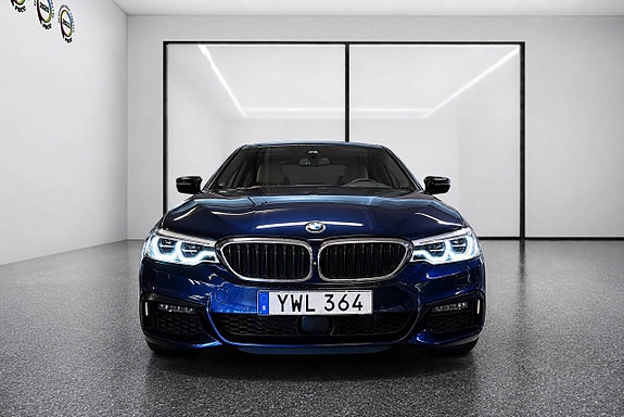 BMW 530e 5 of 25