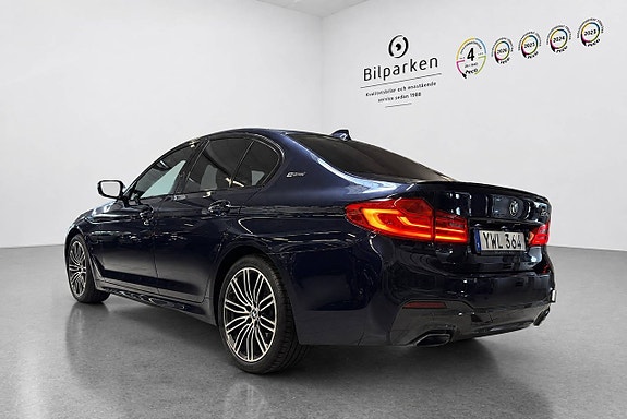 BMW 530e 3 of 25