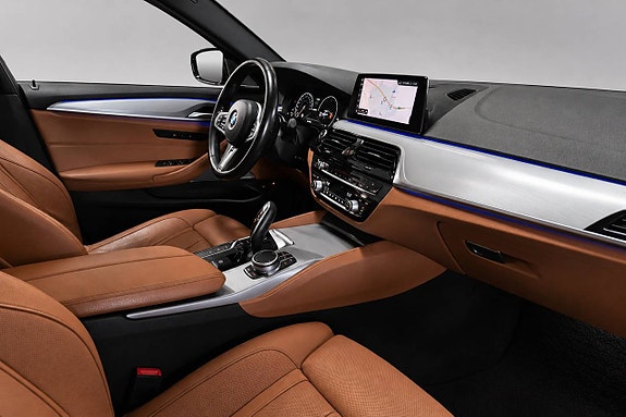 BMW 530e 14 of 25