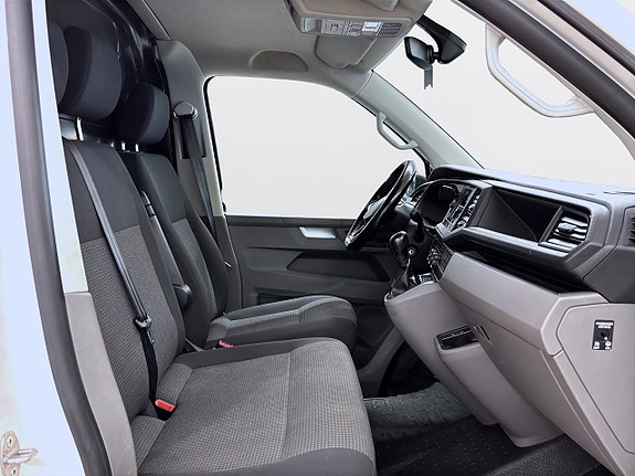 Volkswagen Transporter 11 of 14