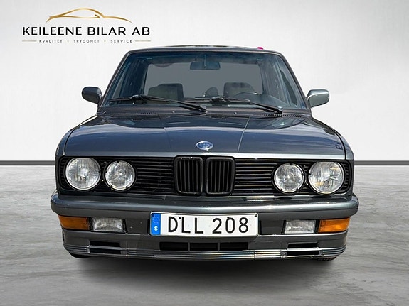 BMW 518 3 of 30