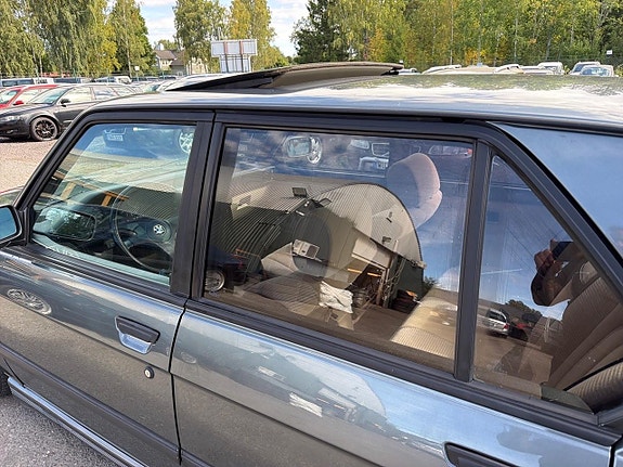 BMW 518 23 of 30