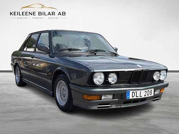 BMW 518 4 of 30