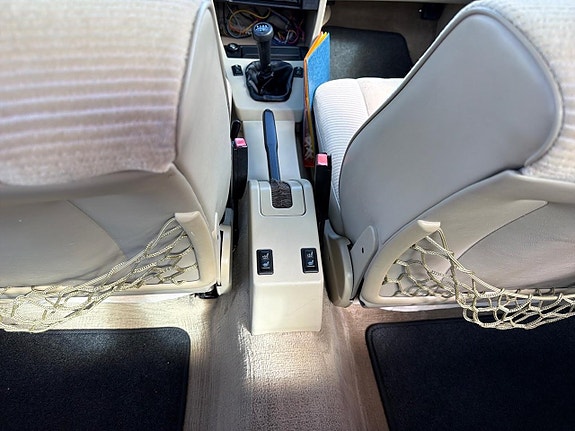 BMW 518 21 of 30