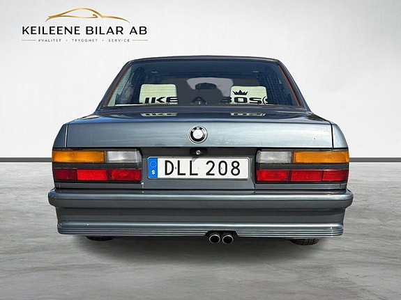 BMW 518 6 of 30