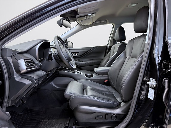 Subaru Outback 12 of 17