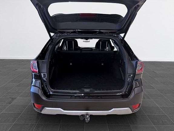 Subaru Outback 7 of 17