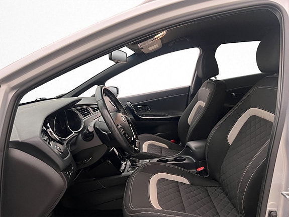 Kia Ceed 12 of 30