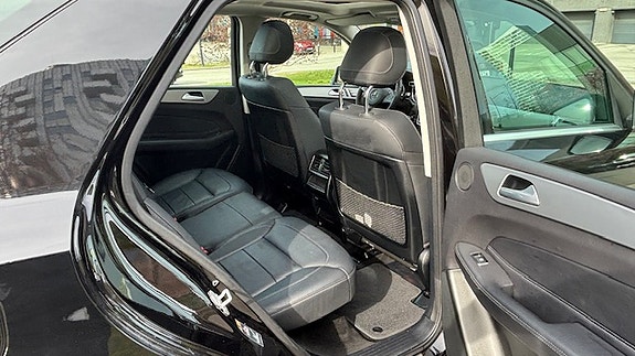 Mercedes-Benz GLE350 d 8 of 12