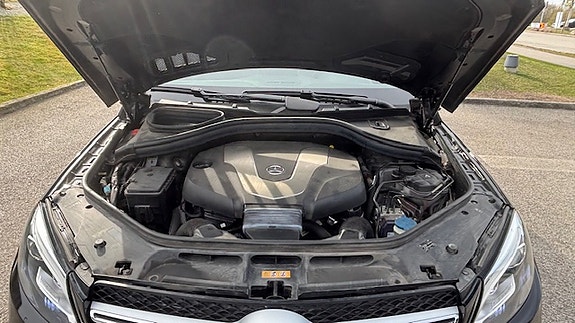 Mercedes-Benz GLE350 d 12 of 12