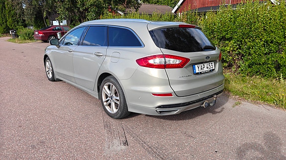 Ford Mondeo 3 of 11