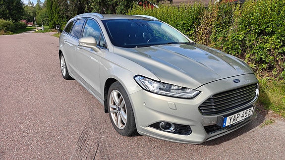 Ford Mondeo 2 of 11