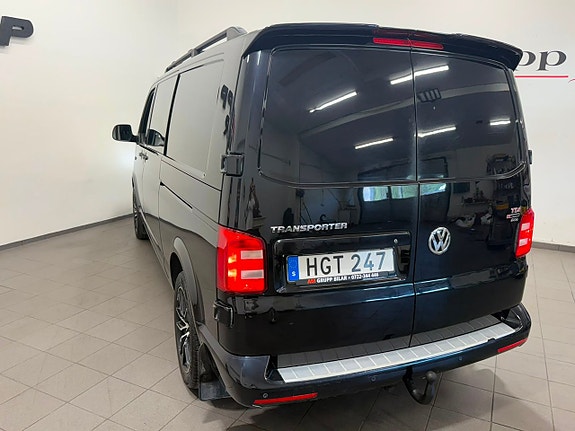 Volkswagen Transporter 18 of 25